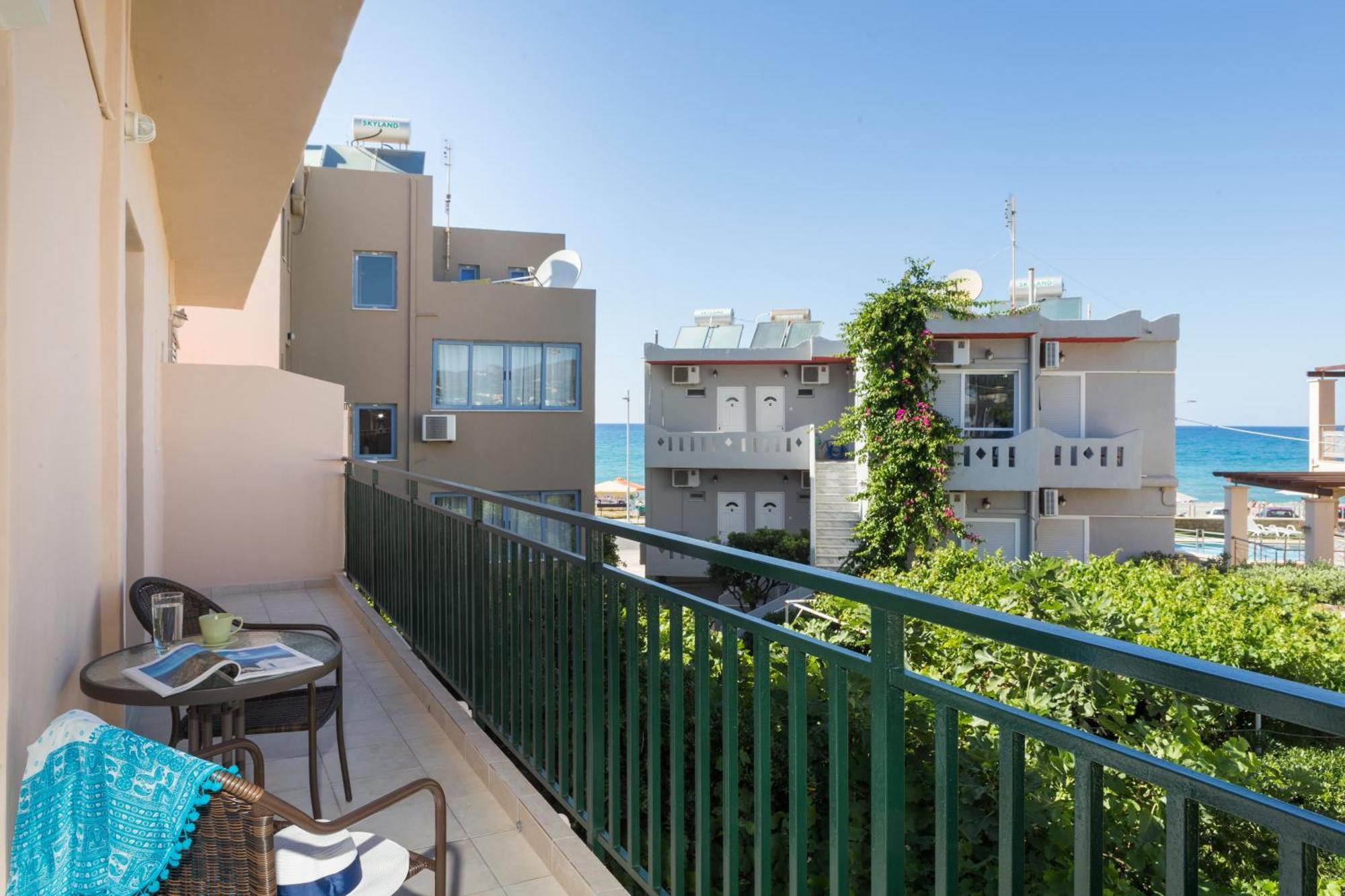 Anemi Blue Apt, Suitable Up To 4, Near The Beach! Rethymno  Exterior photo